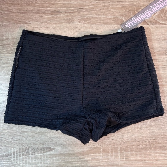 🆕MISSGUIDED Ribbed Shorts - Picture 2 of 6